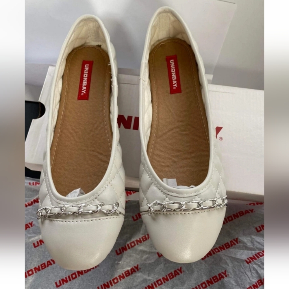 Unionbay Womens Slip On Comfort Ballet Flats shoes White Size 7.5M
